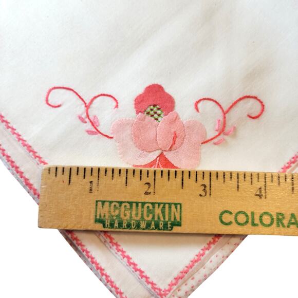 Pink Floral Embroidered Cloth Napkins 17" Vintage Cotton Set of 4 Rose - Picture 4 of 14